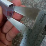 Chieu cao nep kinh nhua gan nam cham