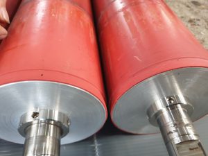 Lo cao su ep mang nilon chiu nhiet