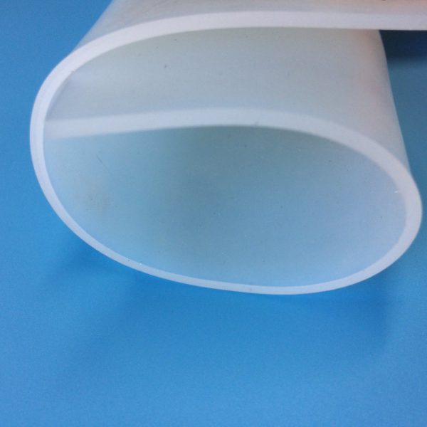 Tam silicon trai ban lam sach